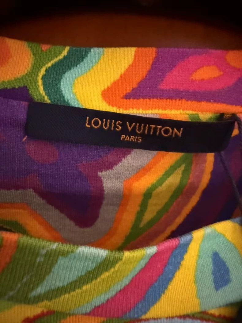 Louis Vuitton Louis Vuitton Dissolved Graffiti Logo T-Shirt-yf Size US L / EU 52-54 / 3 - 3 Thumbnail