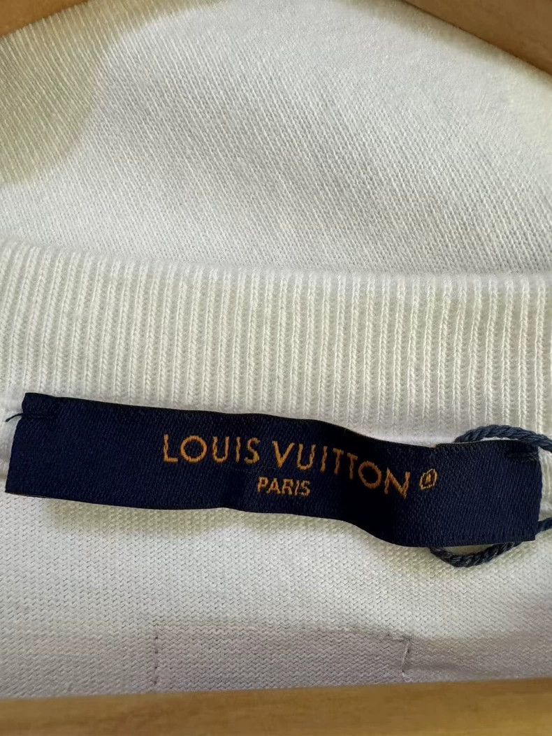 Louis Vuitton Louis Vuitton LV Pharrell Crystal Embellished Tee-yf Size US XL / EU 56 / 4 - 4 Thumbnail