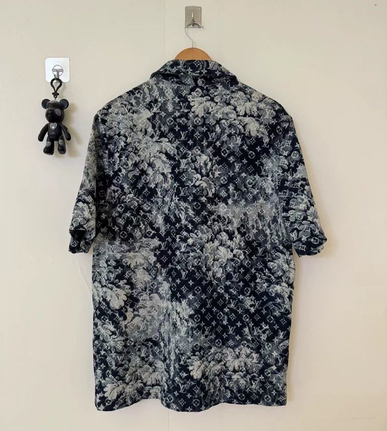 Louis Vuitton Louis Vuitton Tapestry Short Sleeve Shirt-yf Size US L / EU 52-54 / 3 - 3 Thumbnail
