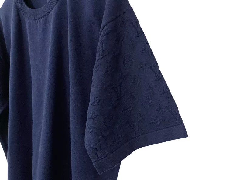 Louis Vuitton Louis Vuitton Blue Monogram Knit Short Sleeve-yf Size US L / EU 52-54 / 3 - 2 Thumbnail