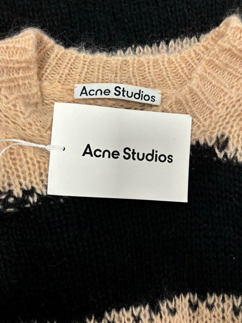 Acne Studios Acne Studios Distressed Striped Sweater-yf Size US XXS / EU 40 - 4 Thumbnail