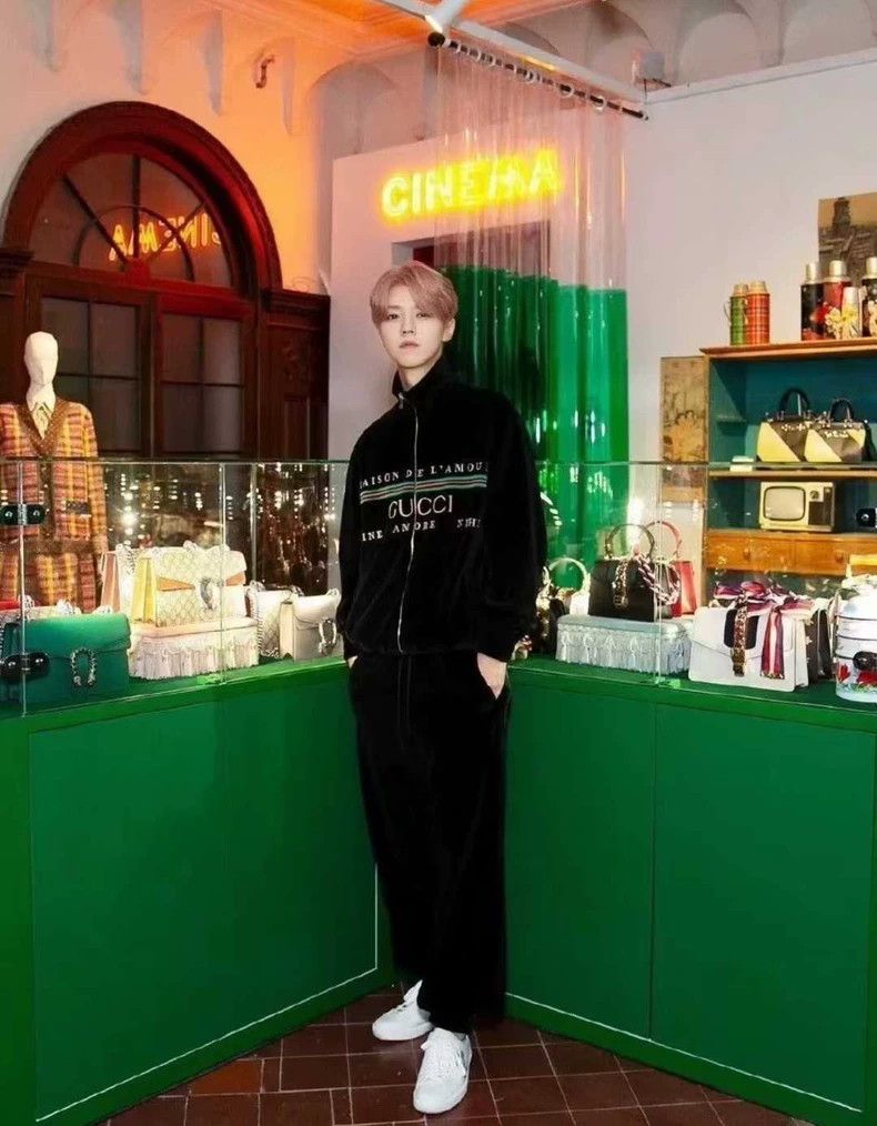 Gucci Gucci Black Velvet Logo Embroidery Jacket-yf Size US M / EU 48-50 / 2 - 7 Thumbnail