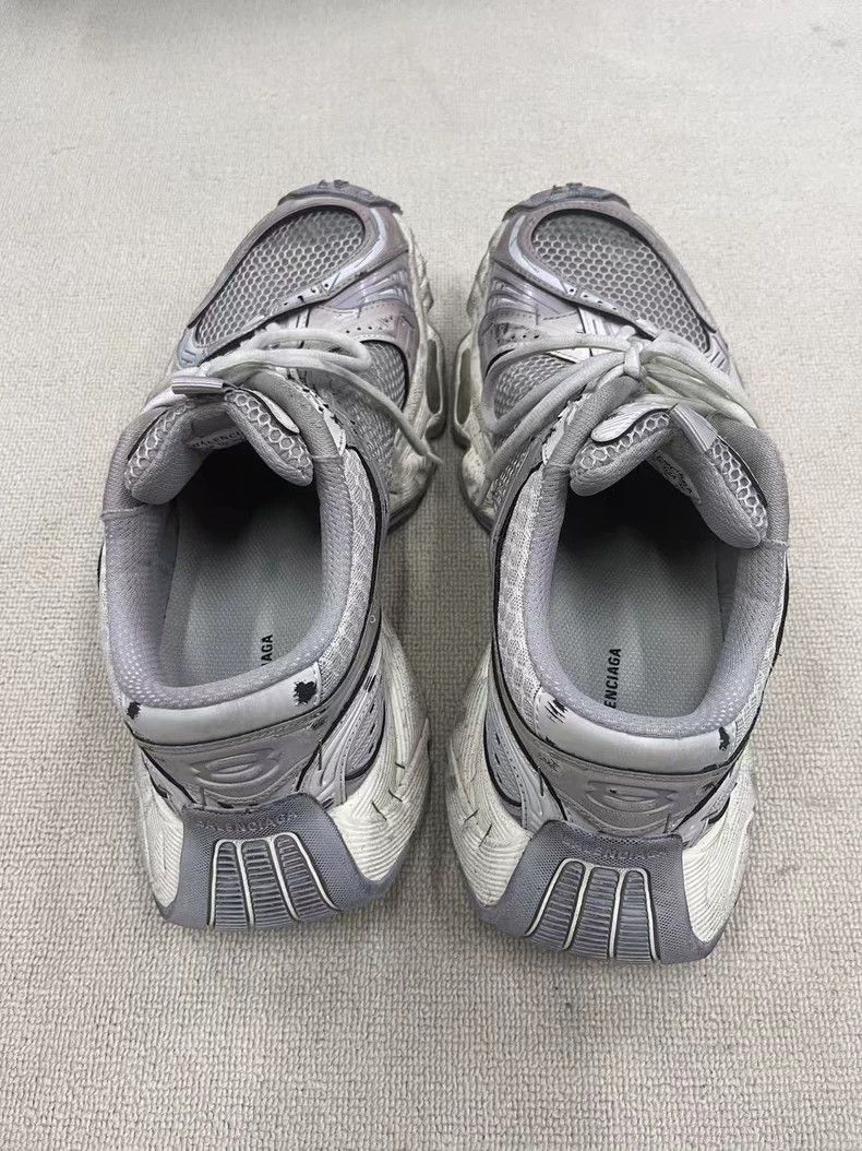 Balenciaga Balenciaga Stapler Low-Top Sneakers Beige-yf Size US 10.5 / EU 43-44 - 3 Thumbnail