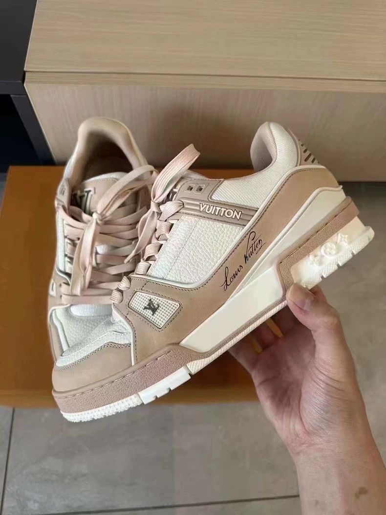 Louis Vuitton Louis Vuitton LV TRAINER New Colorway-yf Size US 9.5 / EU 42-43 - 2 Thumbnail