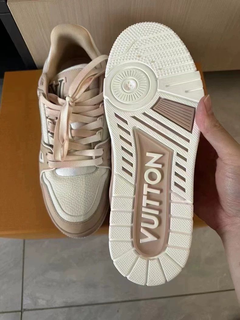 Louis Vuitton Louis Vuitton LV TRAINER New Colorway-yf Size US 9.5 / EU 42-43 - 4 Thumbnail
