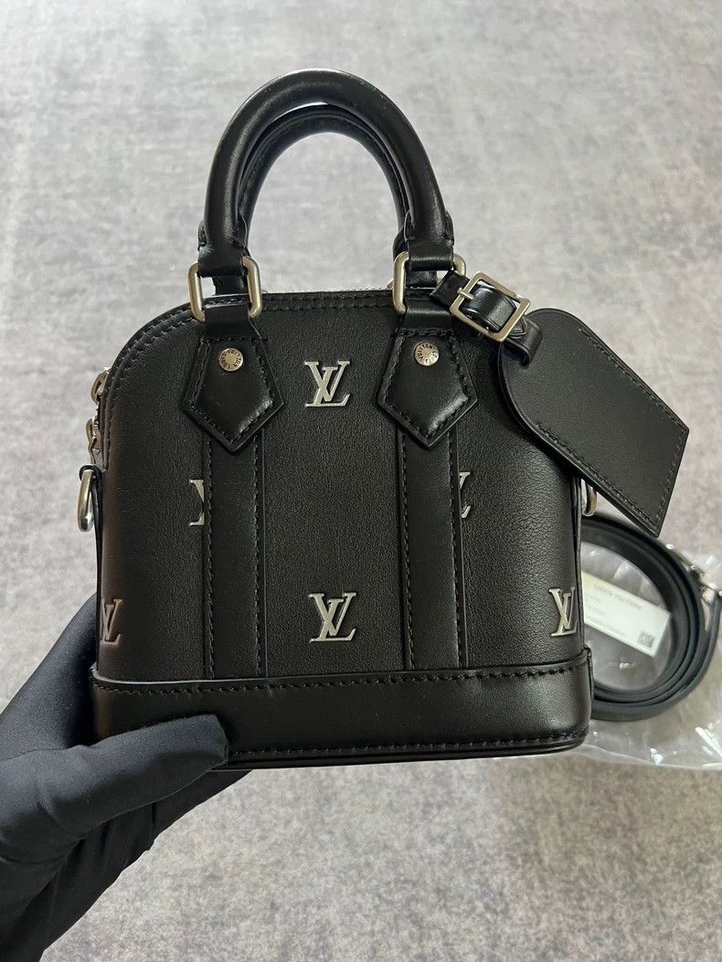 Louis Vuitton Louis Vuitton LV Black Silver Shell Bag-yf Size ONE SIZE - 2 Thumbnail