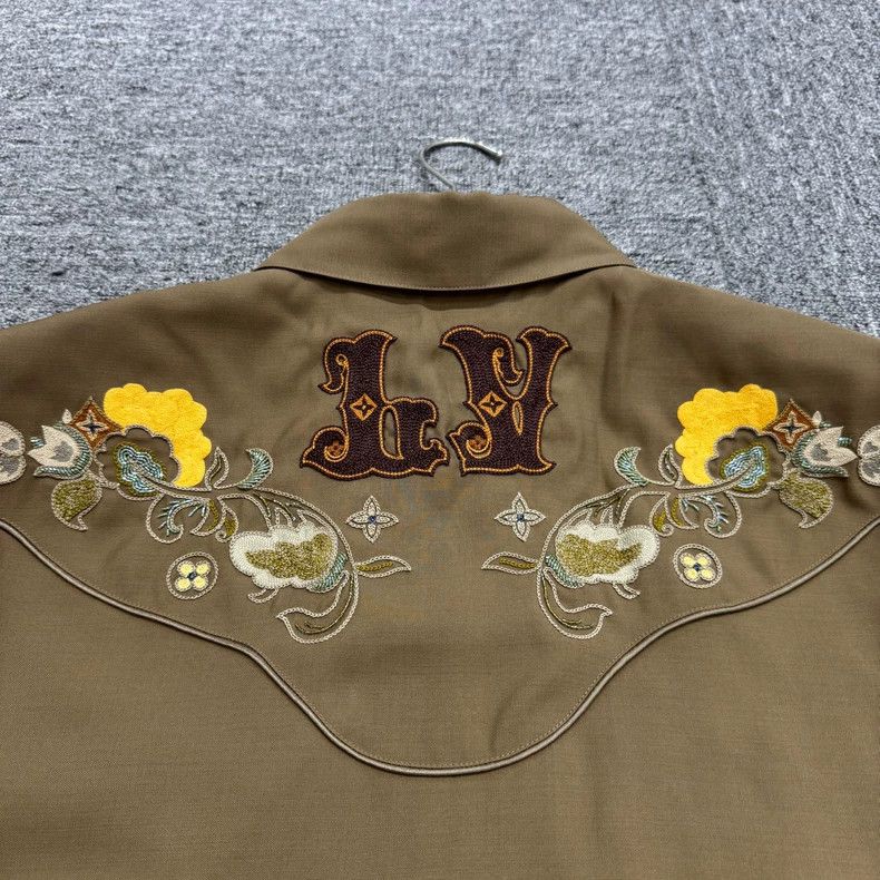 Louis Vuitton Louis Vuitton Floral Embroidered Shirt-yf Size US XL / EU 56 / 4 - 3 Thumbnail