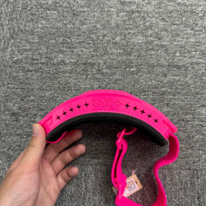 Louis Vuitton Louis Vuitton Monogram Ski Goggles-yf Size ONE SIZE - 4 Thumbnail
