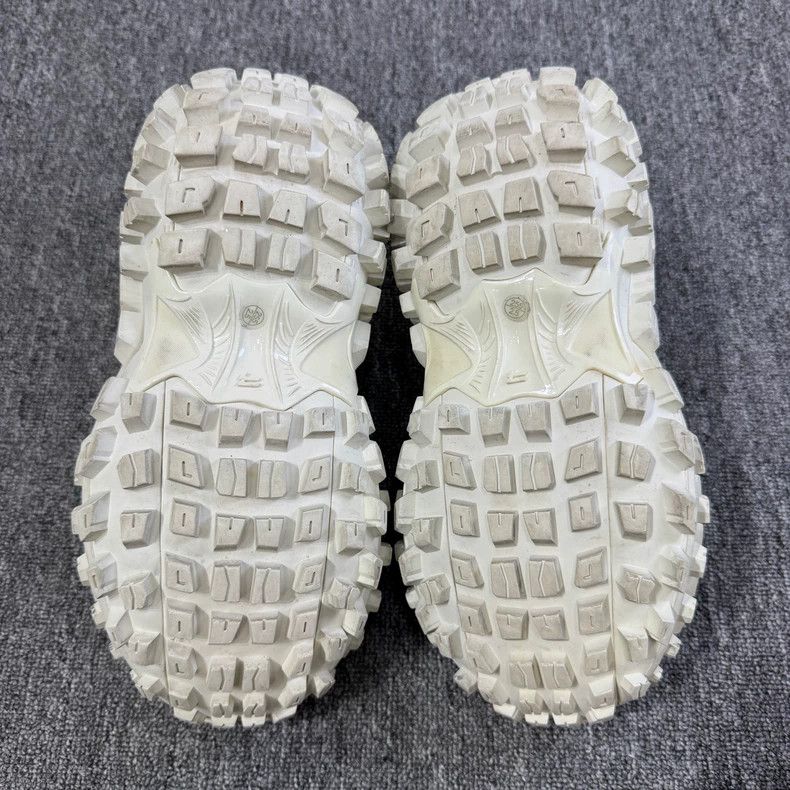 Balenciaga Balenciaga White Tire Sneakers-yf Size US 9.5 / EU 42-43 - 4 Thumbnail