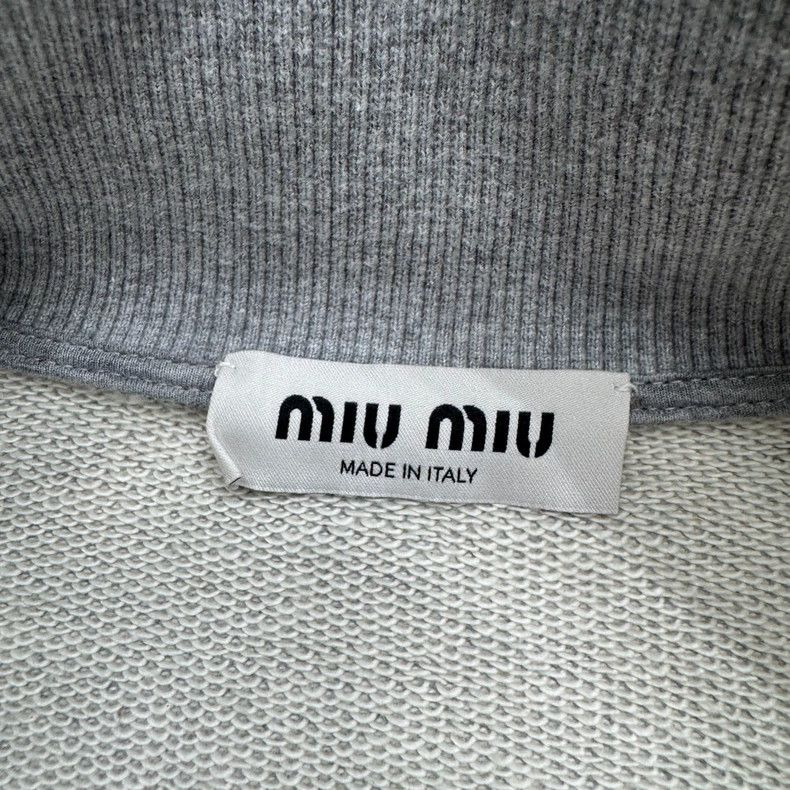 Miu Miu MiuMiu 25ss Embroidered Letter Gray Jacket-yf Size US S / EU 44-46 / 1 - 3 Thumbnail