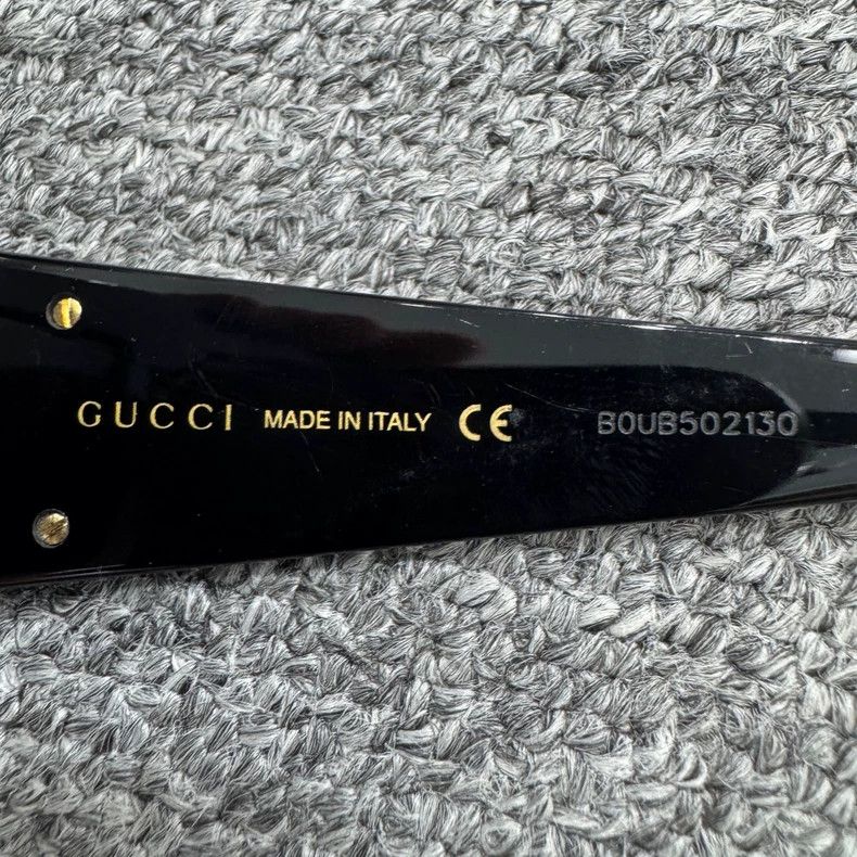 Gucci Gucci Black Sunglasses with Case-yf Size ONE SIZE - 5 Thumbnail