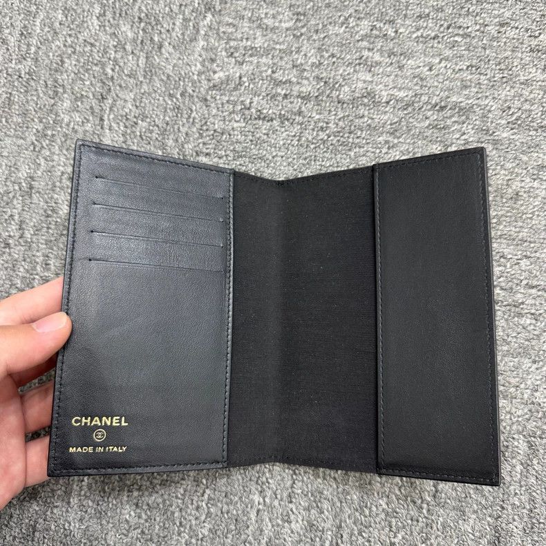 Chanel Chanel Caviar Leather CC Passport Holder-yf Size ONE SIZE - 5 Thumbnail