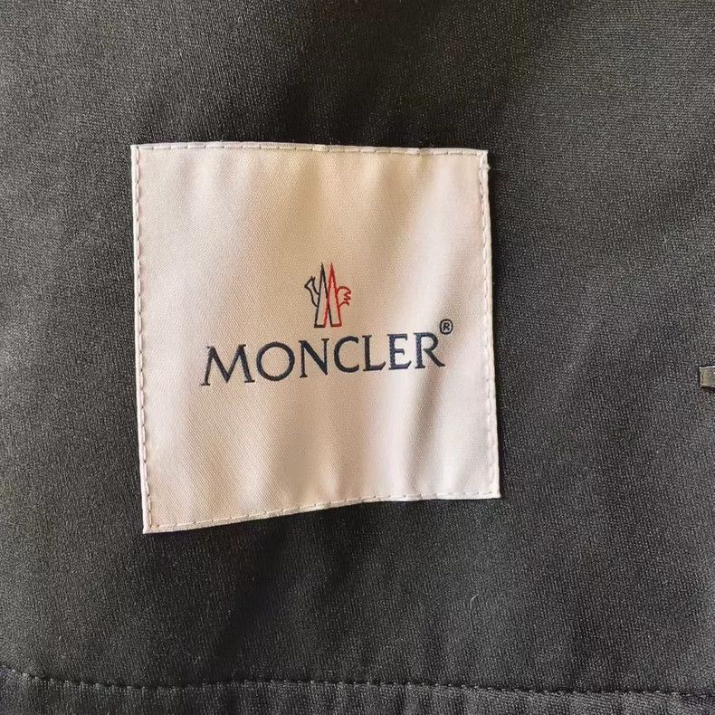 Moncler Moncler Patent Leather Down Coat-yf Size US XS / EU 42 / 0 - 6 Thumbnail