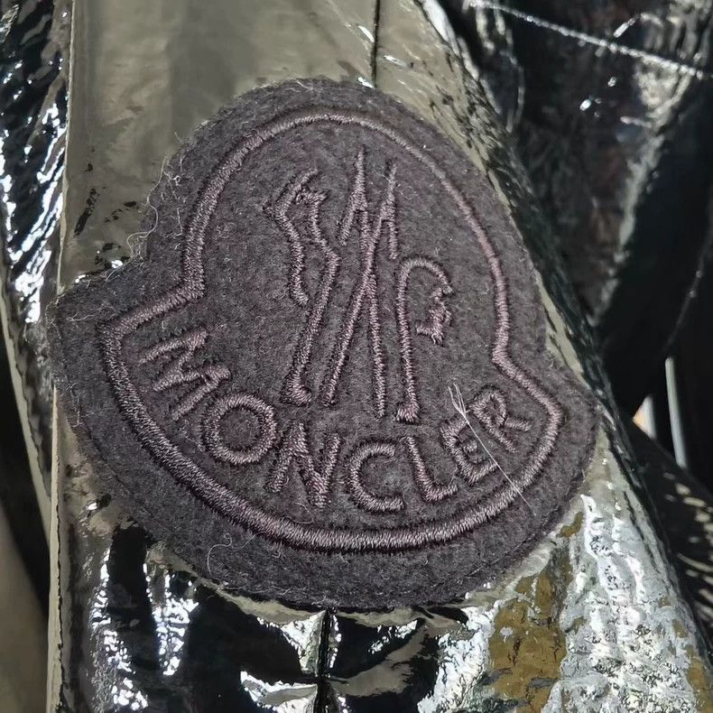 Moncler Moncler Patent Leather Down Coat-yf Size US XS / EU 42 / 0 - 5 Thumbnail