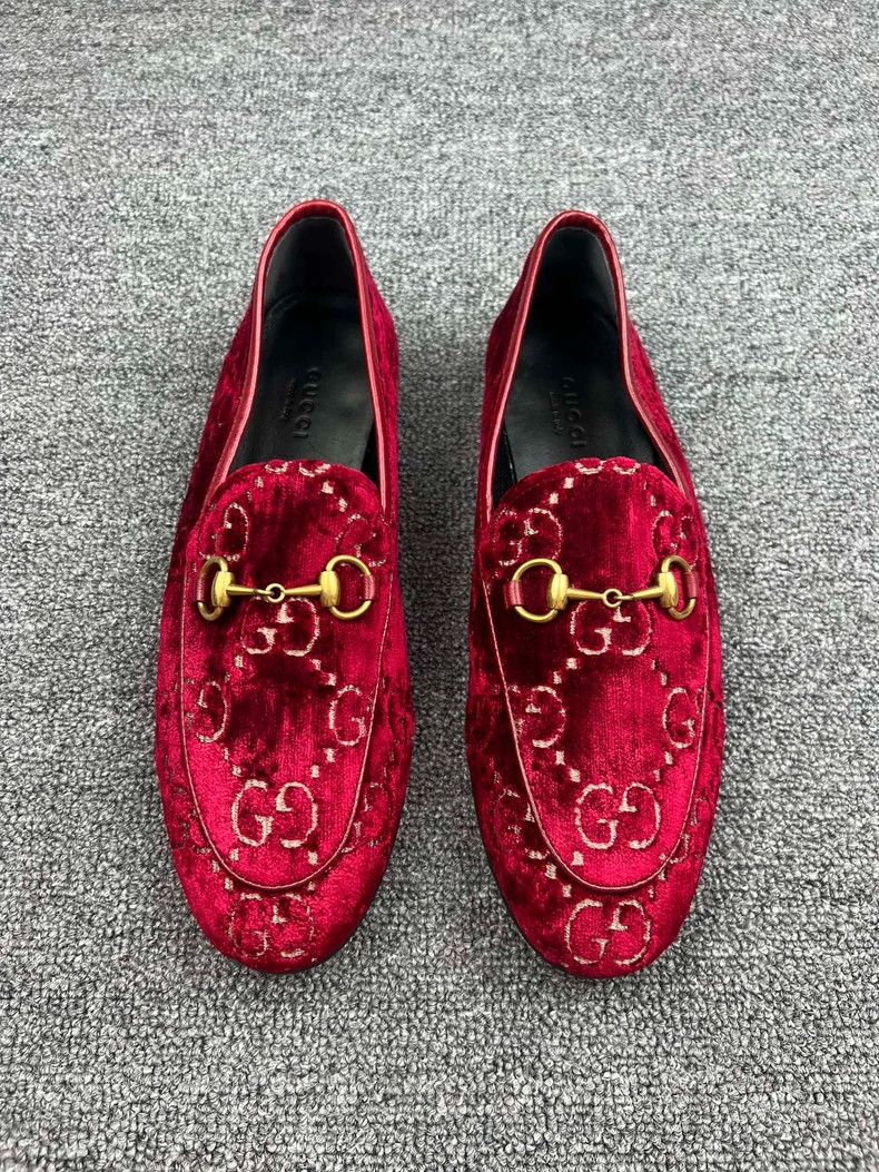 Gucci Gucci Red Velvet Loafers-yf Size US 6.5 / EU 39-40 - 3 Thumbnail