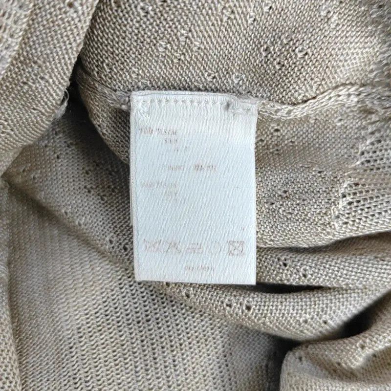Louis Vuitton Louis Vuitton Beige Silk Long Sleeve Top 0089 Size S / US 4 / IT 40 - 4 Thumbnail