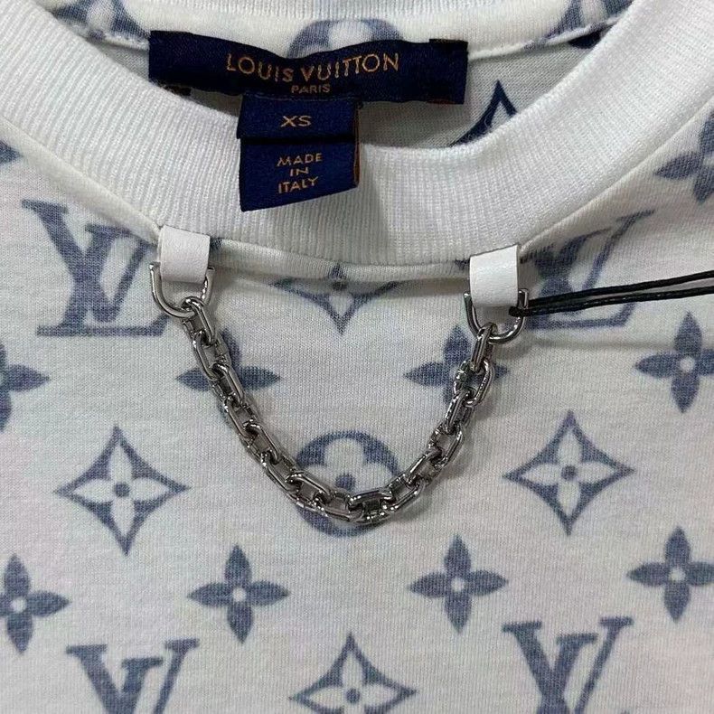 Louis Vuitton Louis Vuitton White Monogram Chain T-Shirt - dmc Size US XS / EU 42 / 0 - 4 Thumbnail