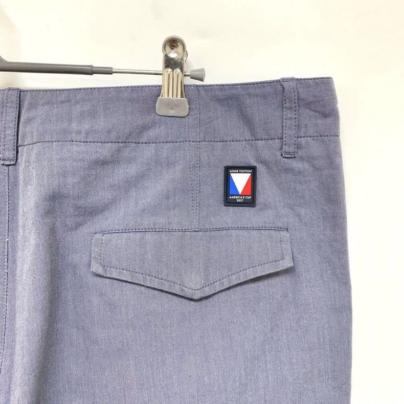 Louis Vuitton Louis Vuitton Men's Gray Casual Pants - dmc Size US 31 - 8 Thumbnail