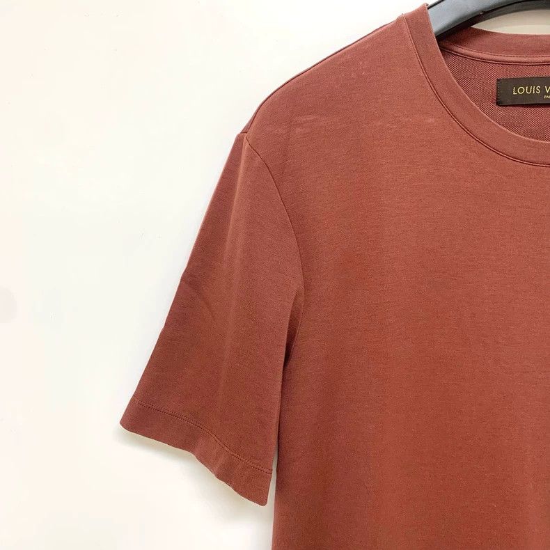 Louis Vuitton Louis Vuitton Red Short Sleeve T-Shirt - dmc Size US L / EU 52-54 / 3 - 5 Thumbnail