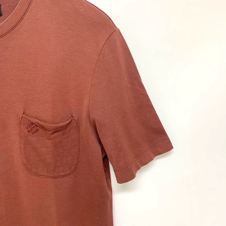 Louis Vuitton Louis Vuitton Red Short Sleeve T-Shirt - dmc Size US L / EU 52-54 / 3 - 6 Thumbnail