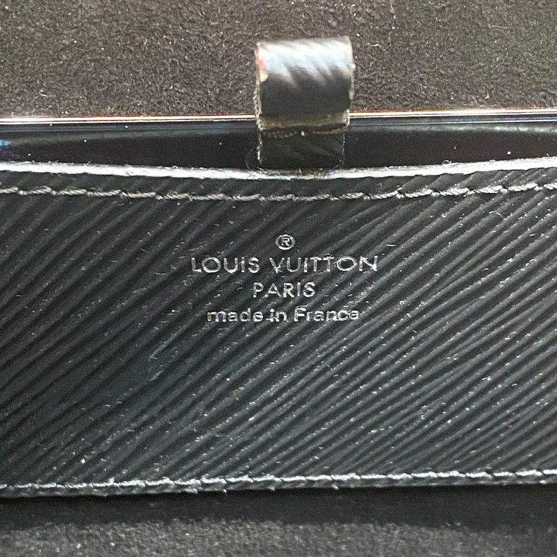 Louis Vuitton LV Twist Epi Leather Chain Bag - dmc Size ONE SIZE - 2 Thumbnail