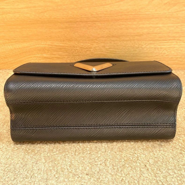 Louis Vuitton LV Twist Epi Leather Chain Bag - dmc Size ONE SIZE - 7 Thumbnail