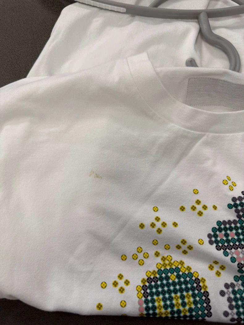 Louis Vuitton Louis Vuitton SS24 Dragon Limited Tee XL - dmc Size US XL / EU 56 / 4 - 5 Thumbnail