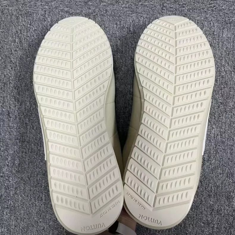 Louis Vuitton Louis Vuitton 2025 Beige Leather Low-Top Sneakers - dmc Size US 10.5 / EU 43-44 - 5 Thumbnail