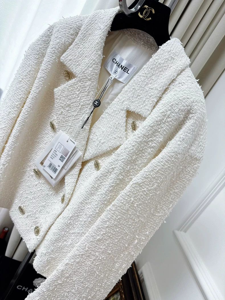 Chanel Chanel 21S White Double-Breasted Jacket - dmc Size US M / EU 48-50 / 2 - 2 Thumbnail