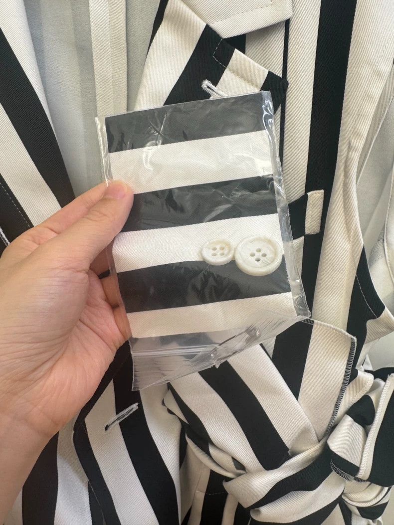 Comme des Garcons CDG TAO Striped Vest Coat - dmc Size US S / EU 44-46 / 1 - 4 Thumbnail