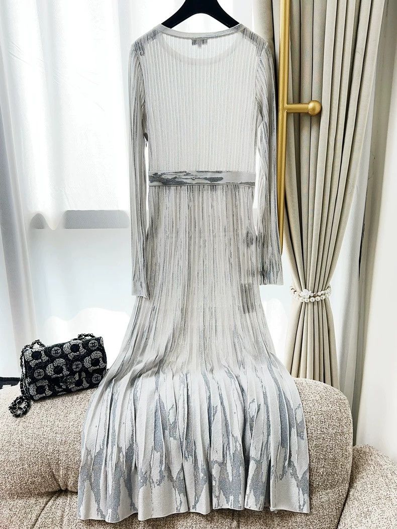 Chanel Chanel Gray Long Sleeve Maxi Dress - dmc Size US 36 / EU 52 - 2 Thumbnail