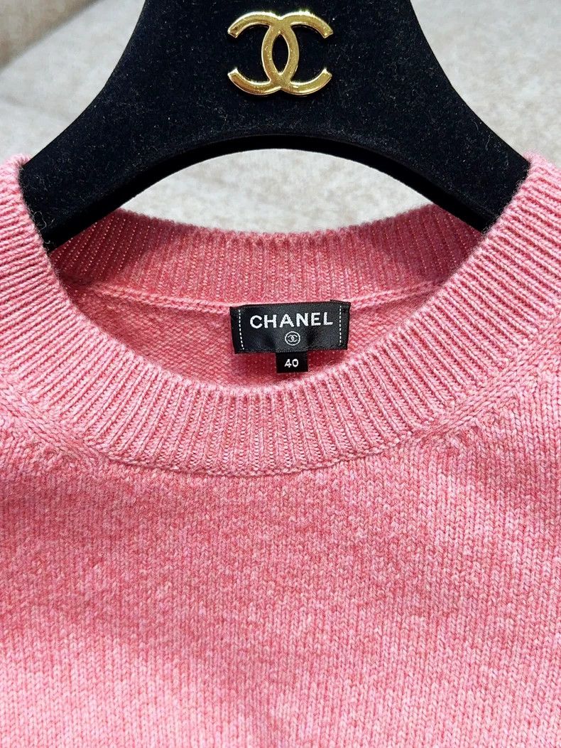 Chanel Chanel Pink Guitar Badge Knit Sweater - dmc Size US L / EU 52-54 / 3 - 4 Thumbnail