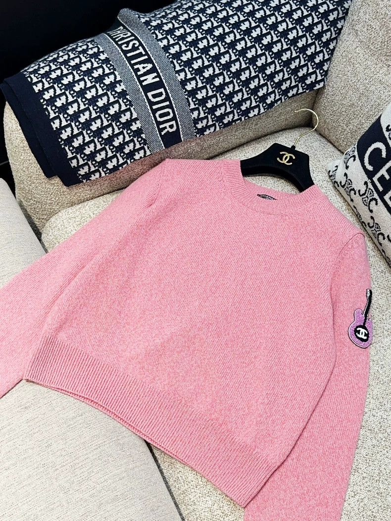 Chanel Chanel Pink Guitar Badge Knit Sweater - dmc Size US L / EU 52-54 / 3 - 2 Thumbnail