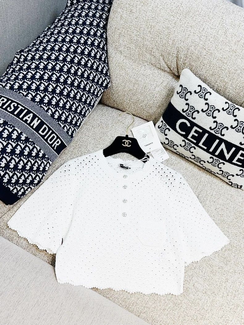 Chanel Chanel White Knit Short Sleeve Top - dmc Size US S / EU 44-46 / 1 - 2 Thumbnail