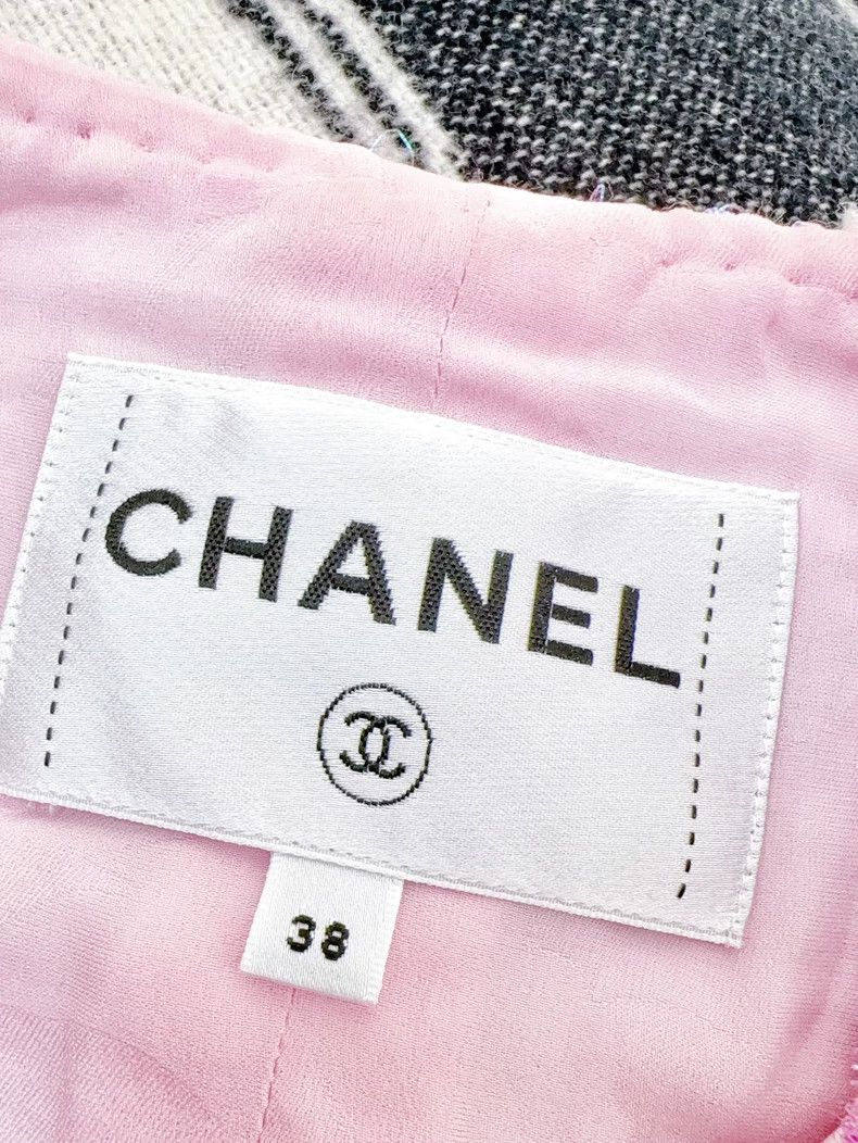 Chanel Chanel Pink Tweed Pearl Trim Jacket - dmc Size US M / EU 48-50 / 2 - 4 Thumbnail