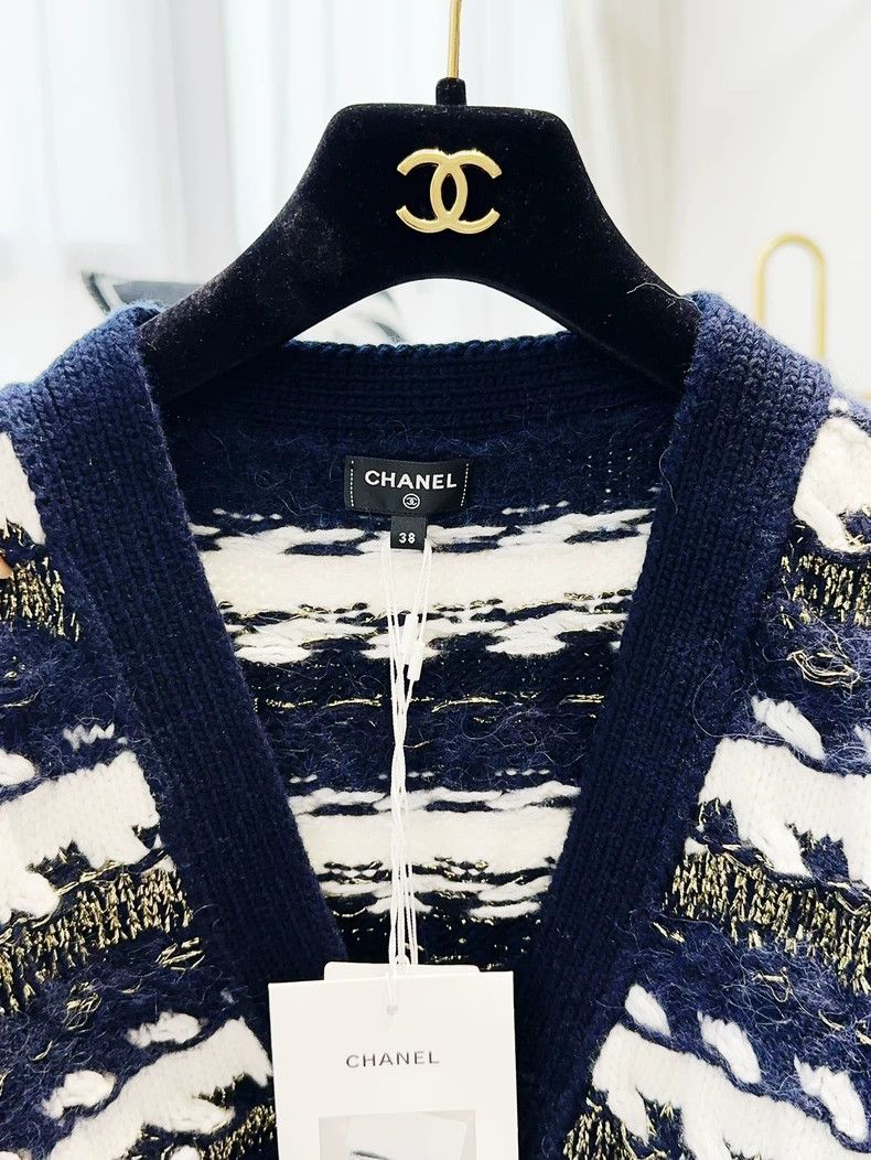 Chanel Chanel 22B Blue Stripe Knit Cardigan - dmc Size US M / EU 48-50 / 2 - 5 Thumbnail