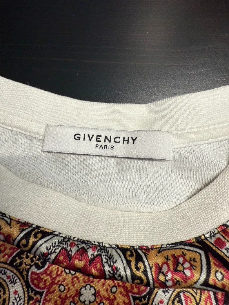 Givenchy Givenchy Silk Star Short Sleeve T-shirts - dmc Size US XS / EU 42 / 0 - 6 Thumbnail