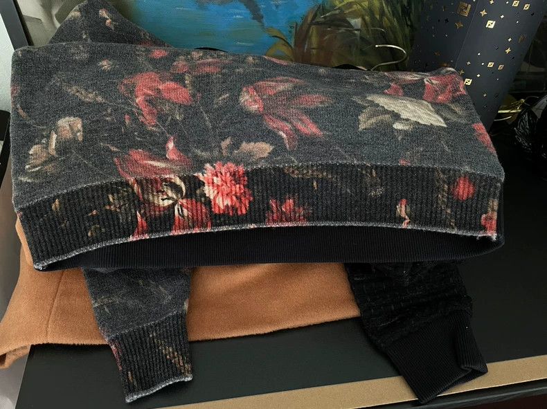 Givenchy Givenchy Floral Wool Sweater - dmc Size US S / EU 44-46 / 1 - 2 Thumbnail
