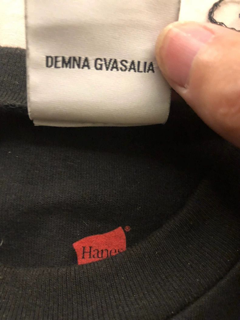 Vetements VETEMENTS Collaboration Short Sleeve Tee - dmc Size US XS / EU 42 / 0 - 4 Thumbnail