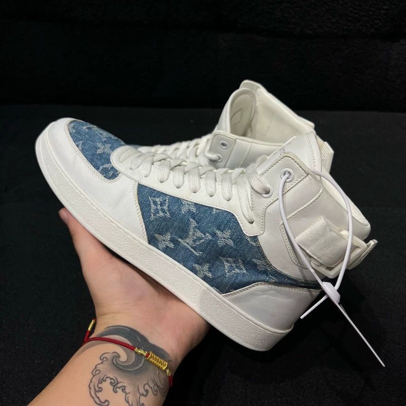 Louis Vuitton LV White Blue Denim High Top Sneakers - dmc Size US 7 / EU 40 - 8 Thumbnail