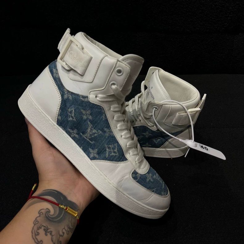 Louis Vuitton LV White Blue Denim High Top Sneakers - dmc Size US 7 / EU 40 - 9 Thumbnail