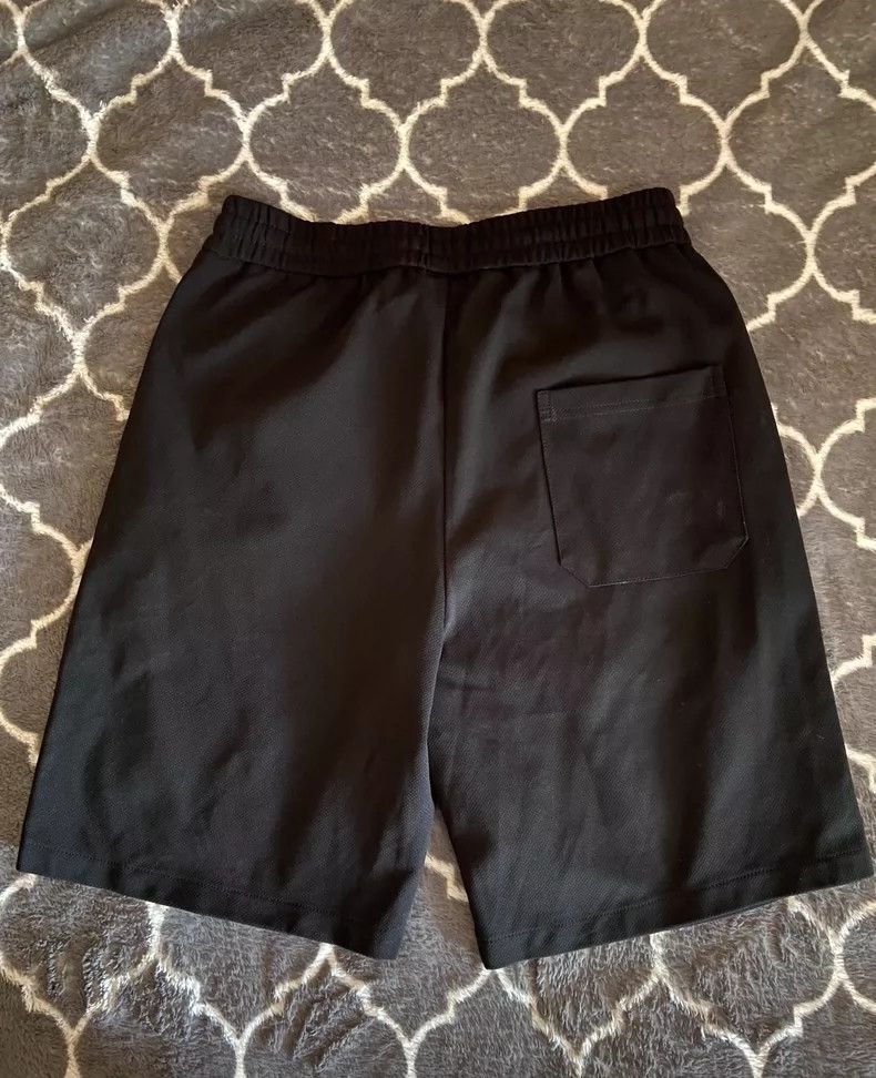 Givenchy GVC Printed Black Shorts 95 New - dmc Size US 29 - 3 Thumbnail