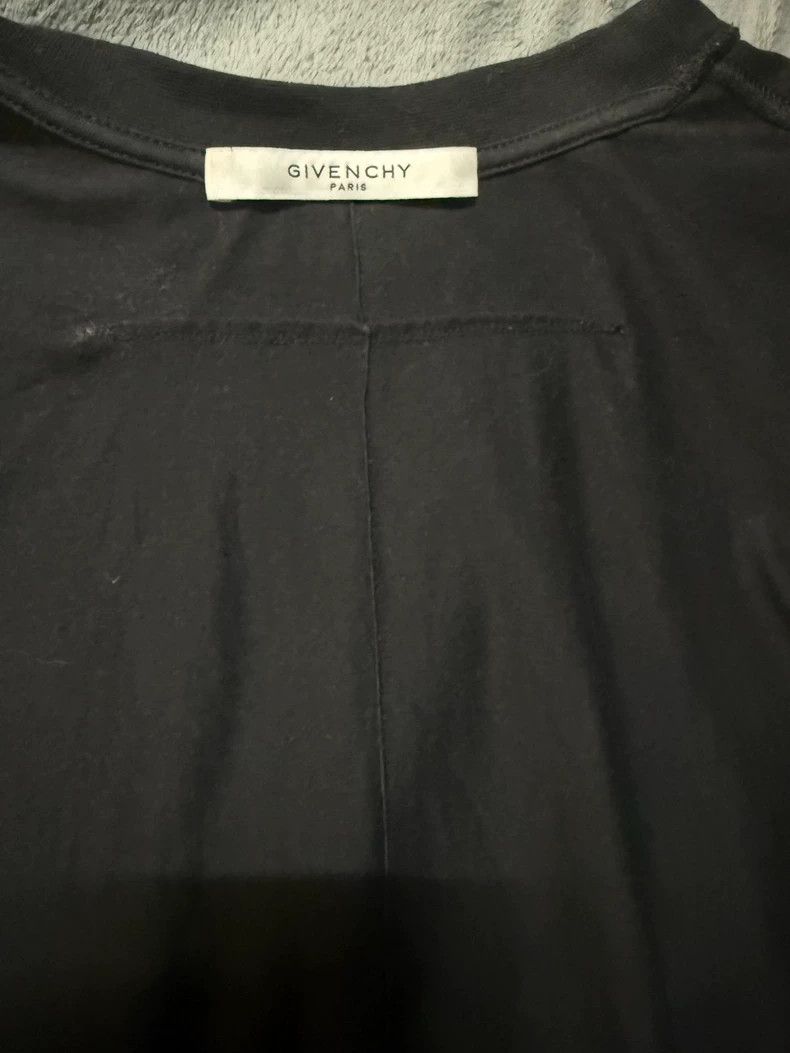 Givenchy Givenchy Logo Hem Short Sleeve T-shirt - dmc Size US XS / EU 42 / 0 - 7 Thumbnail