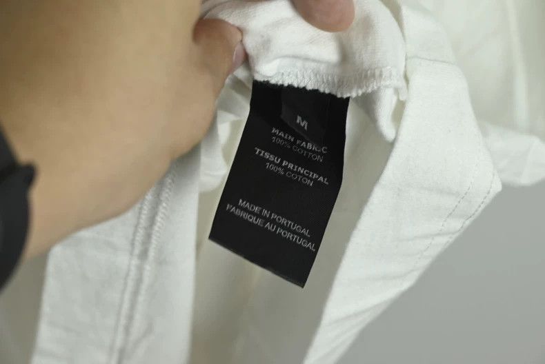 Vetements VETEMENTS Menu Print Short Sleeve Tee - dmc Size US M / EU 48-50 / 2 - 5 Thumbnail