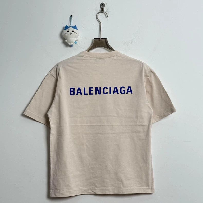 Balenciaga Balenciaga Beige Logo Short Sleeve Tee - dmc Size US S / EU 44-46 / 1 - 3 Thumbnail