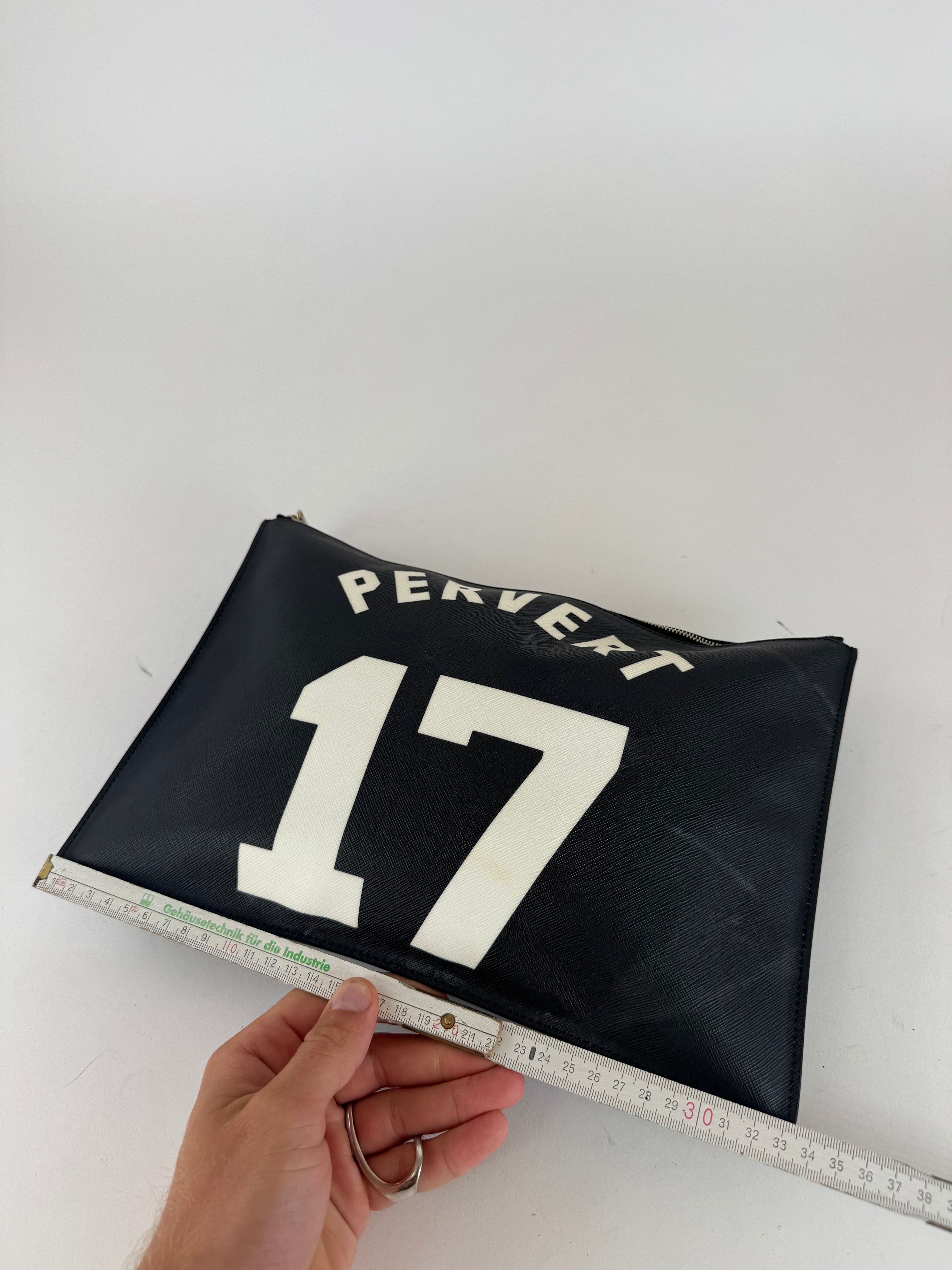 Givenchy Leather Clutch Black Pervert 17 Size ONE SIZE - 12 Thumbnail