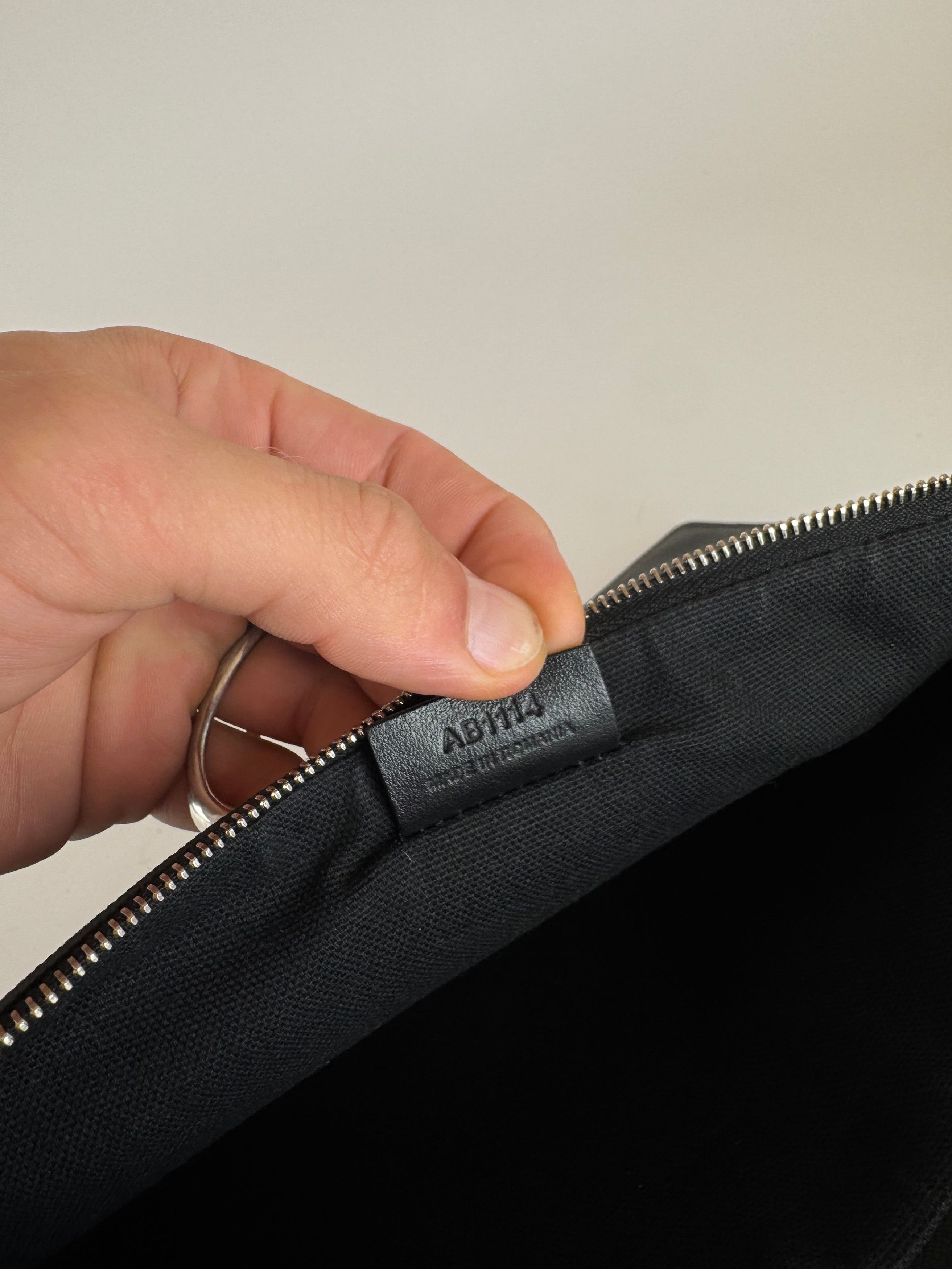 Givenchy Leather Clutch Black Pervert 17 Size ONE SIZE - 5 Thumbnail