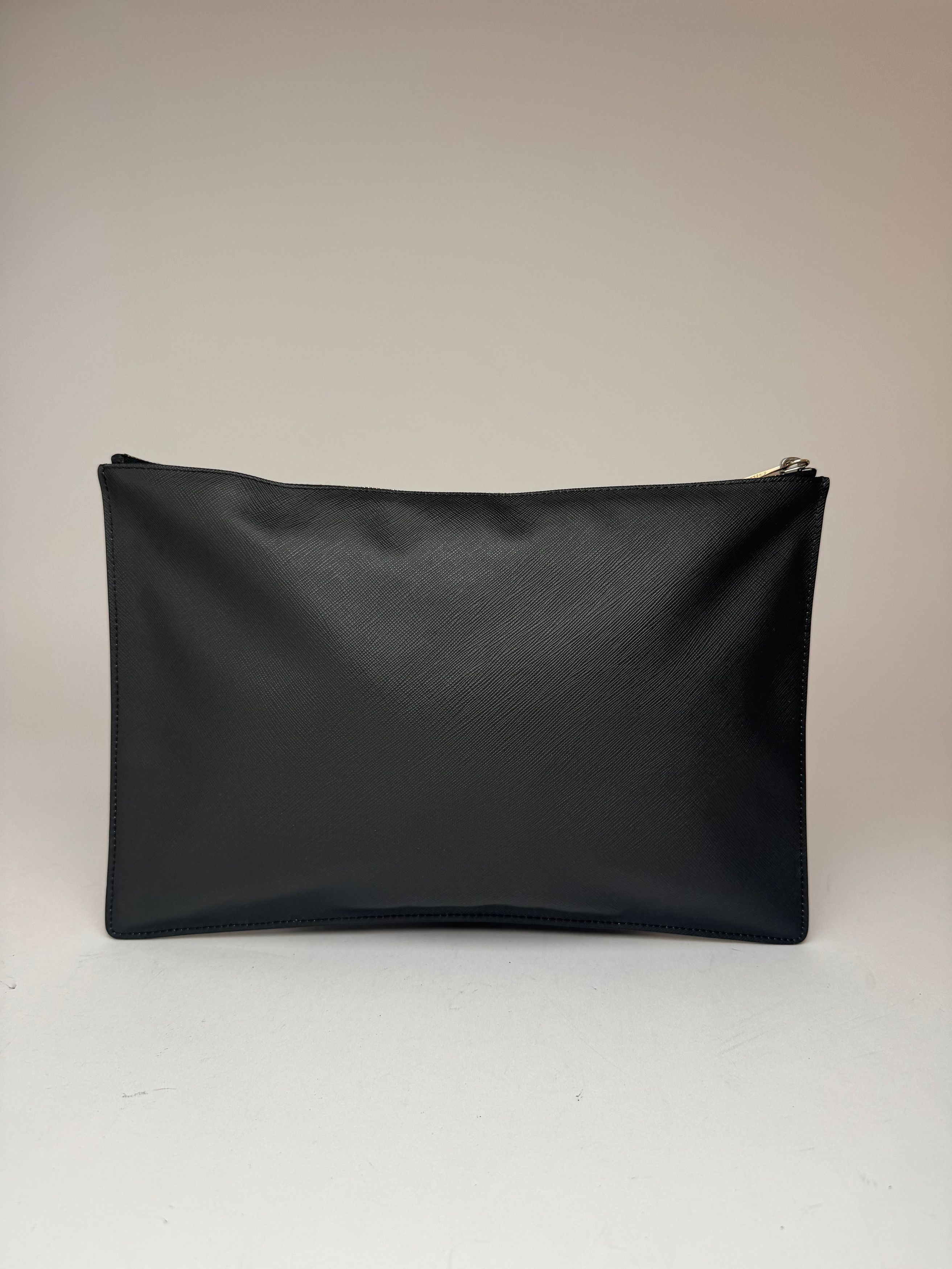 Givenchy Leather Clutch Black Pervert 17 Size ONE SIZE - 2 Thumbnail