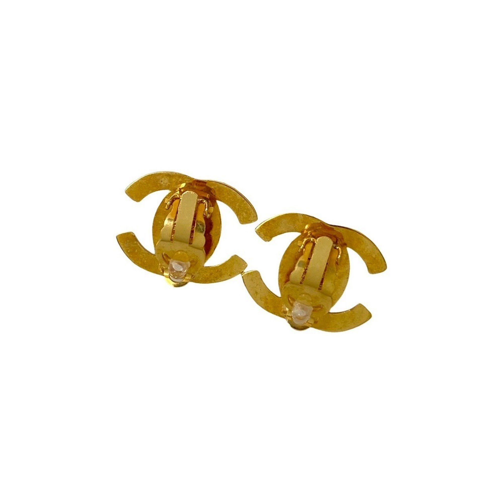 96P CHANEL Vintage Coco Mark Motif Earrings/Ear Cuff Gold 133-2