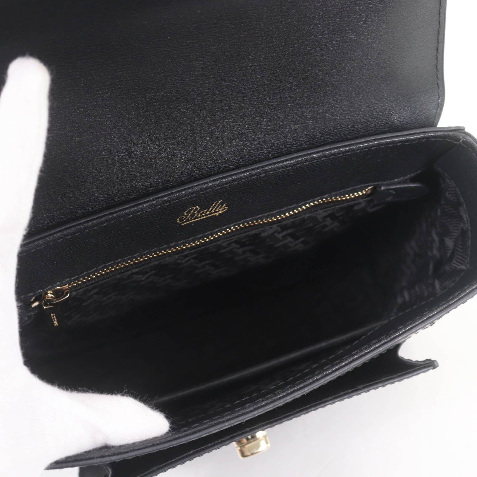 Bally Bally EMERY 2way Leather Shoulder Handbag Leather Shoulder